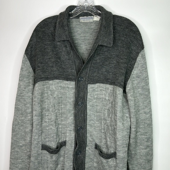 Vintage Munsingwear Grey Button Front Cardigan Sweater Size Large - Picture 2 of 7